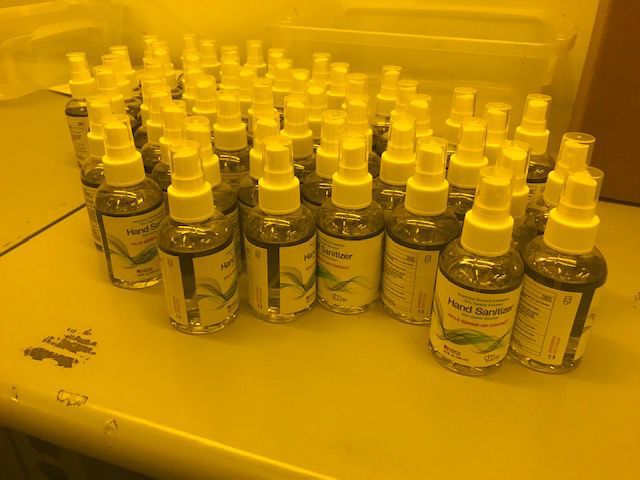DenMat sanitizer 01